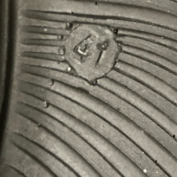 Rieker Green Leather Rainbow Strap Closed Toe Shoes Women Size 41/ US 10 - Picture 9 of 9